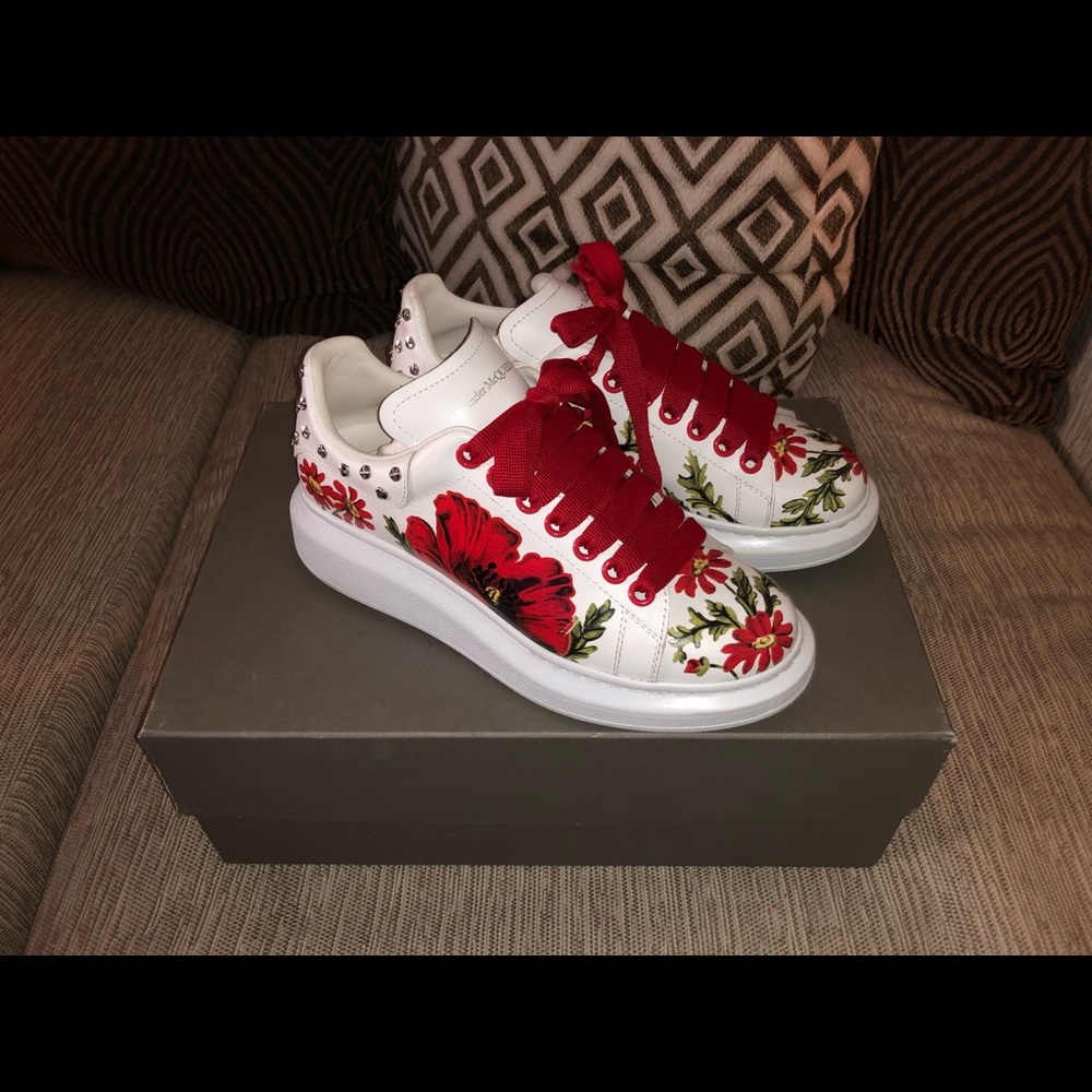 Alexander McQueen sneaker